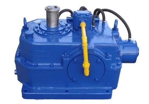 Bevel-helical gearboxes with vertical output shaft - Image 2